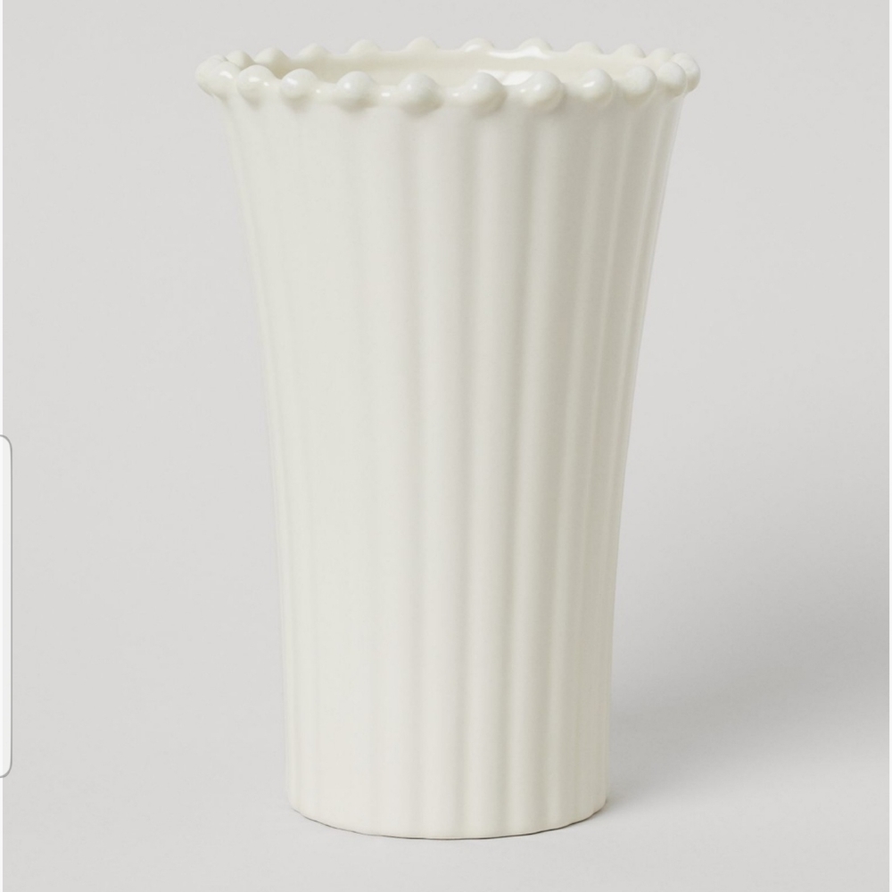 NWT White H&M Fluted vase